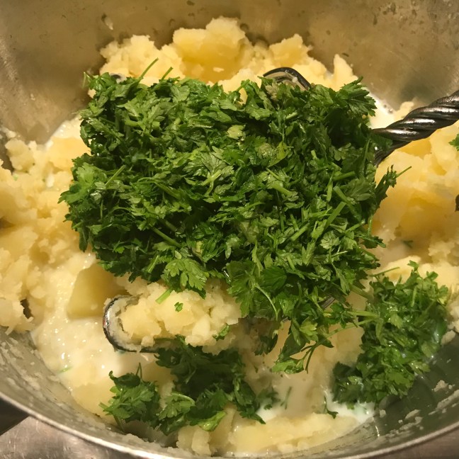 2A0BF3E2-22C7-43D1-B55D-404FCC372B31